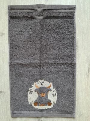 Gastendoekje Highland cow d. bruin